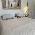 Huyze Elise Free Parking 民宿