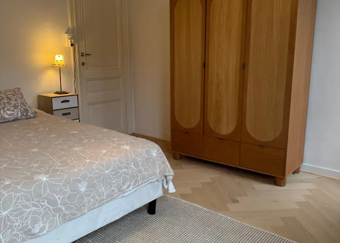 民宿 Huyze Elise Free Parking 奥斯滕德