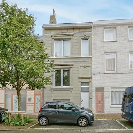 Huyze Elise Free Parking Oostende